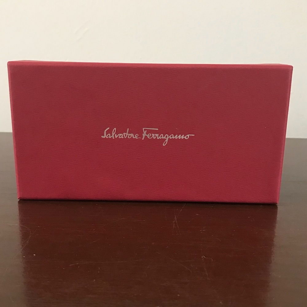 Salvatore Ferragamo Box